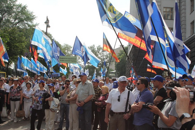 2015_06_miting_profspilok.JPG